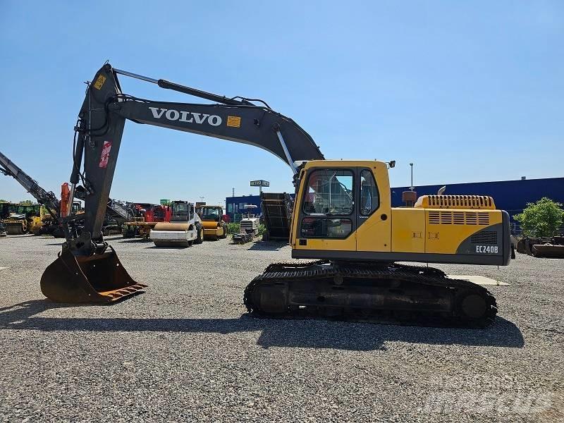 Volvo EC 240 B N LC Rupsgraafmachines
