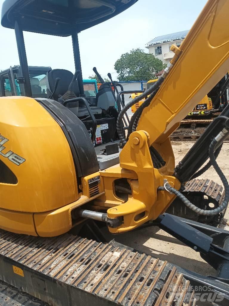 CAT 304 C Rupsgraafmachines