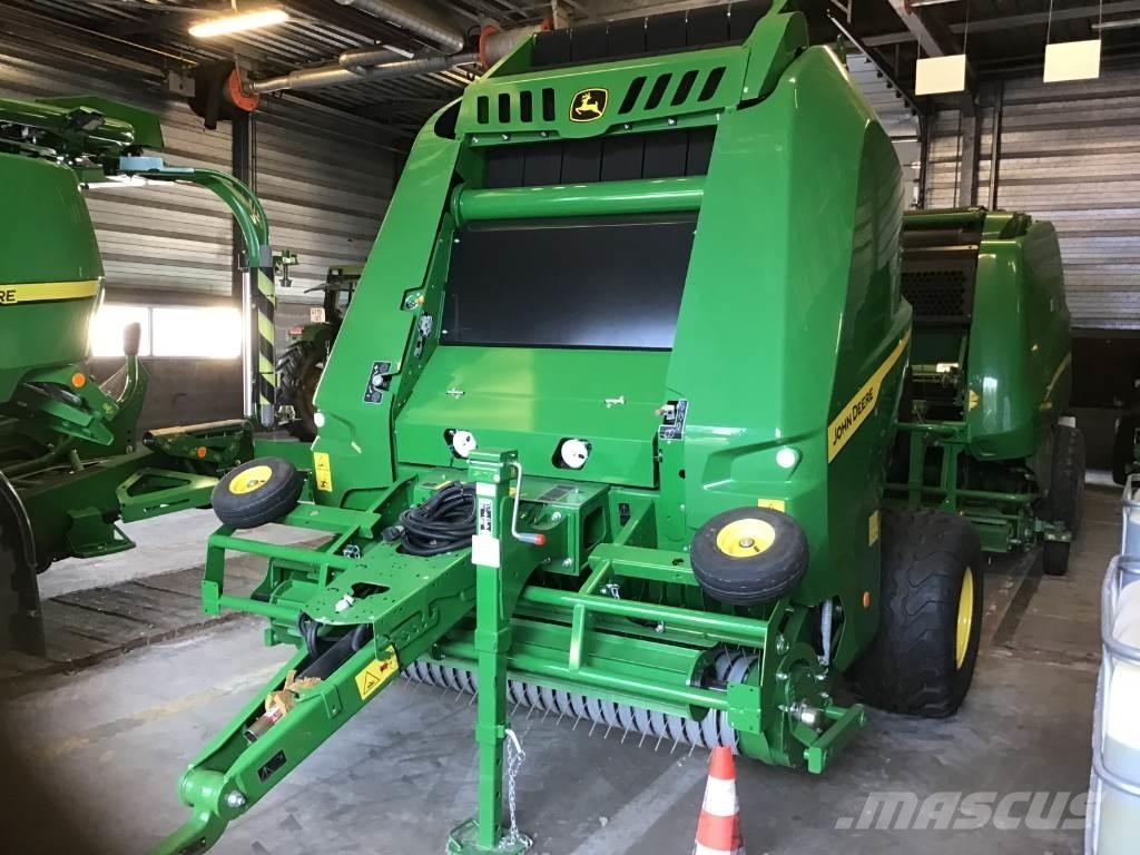John Deere V461M Ronde-balenpersen