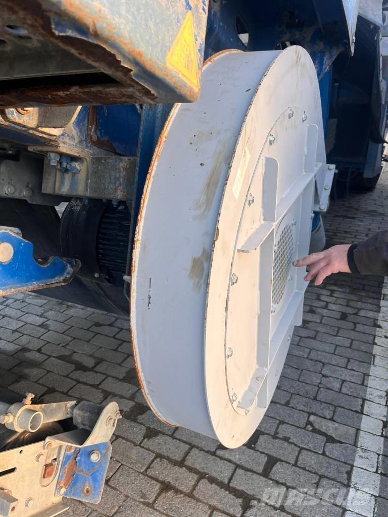 Keestrack R6d Mobile crushers