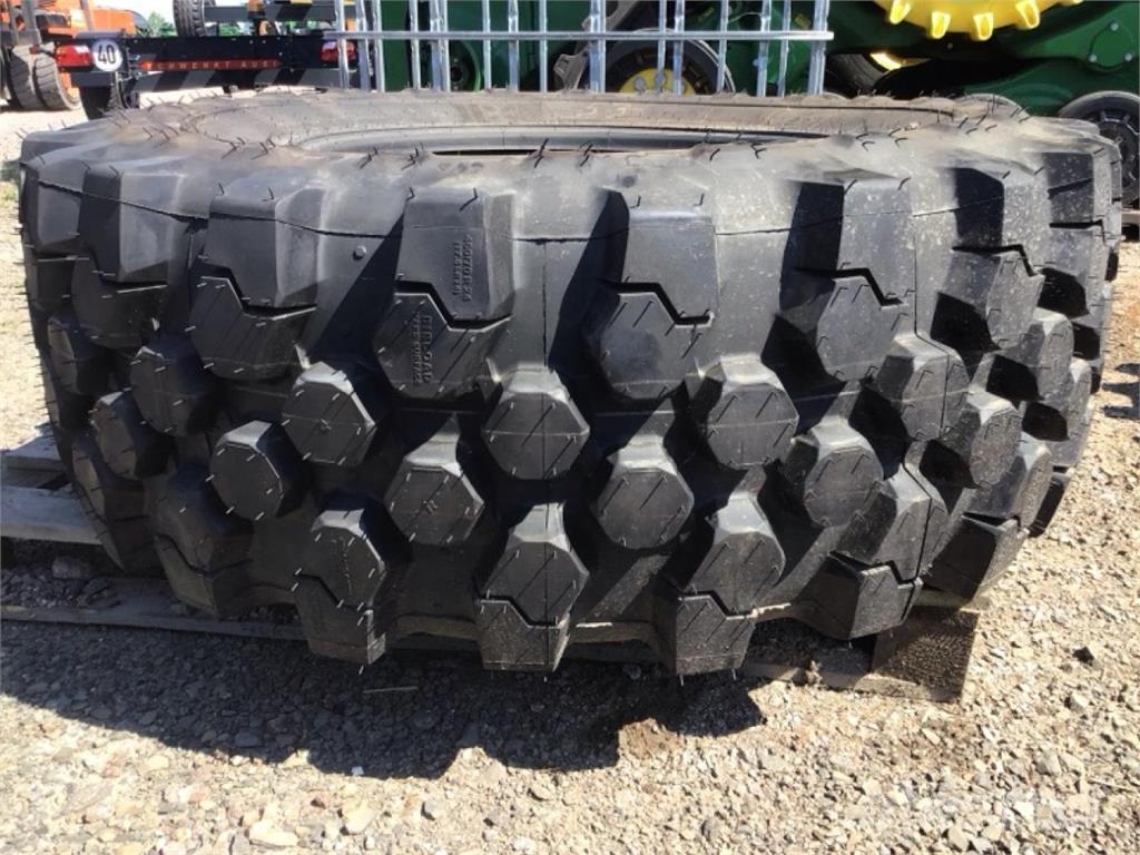Michelin 460/70R24 Banden, wielen en velgen