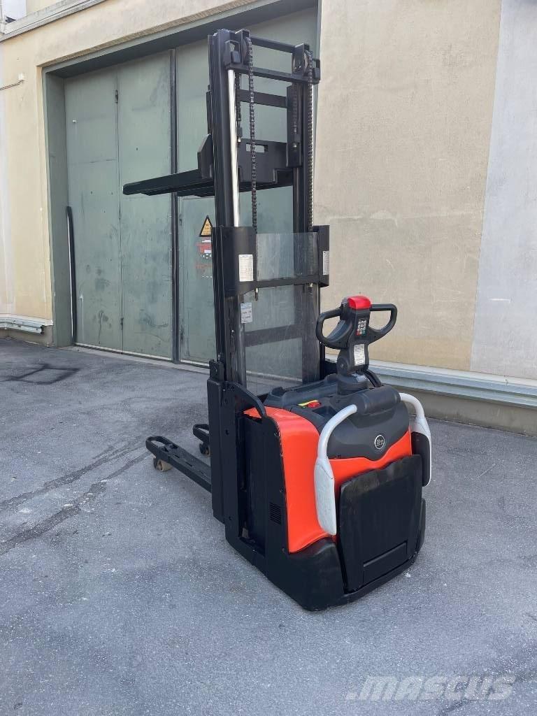 BT SPE 200 D Meeloop stapelaar