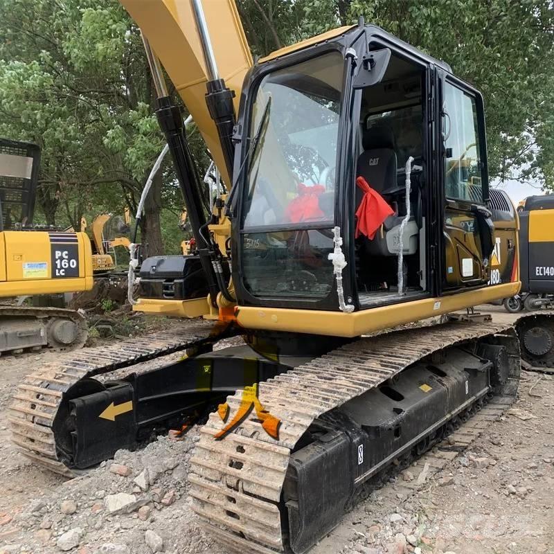 CAT 318 D Rupsgraafmachines