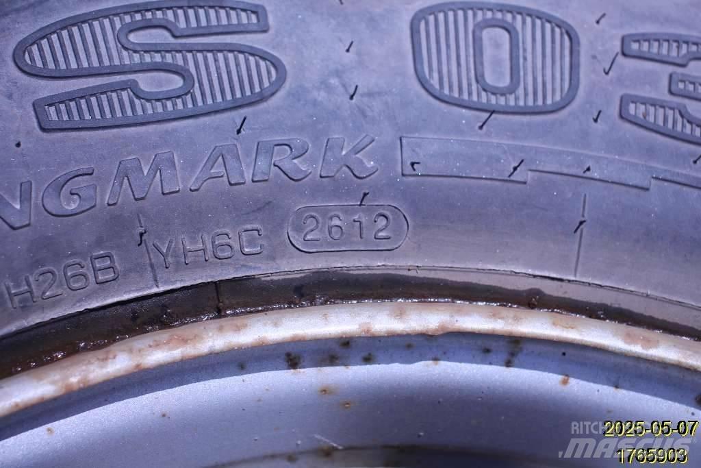  Marshal KRS 03 Banden, wielen en velgen