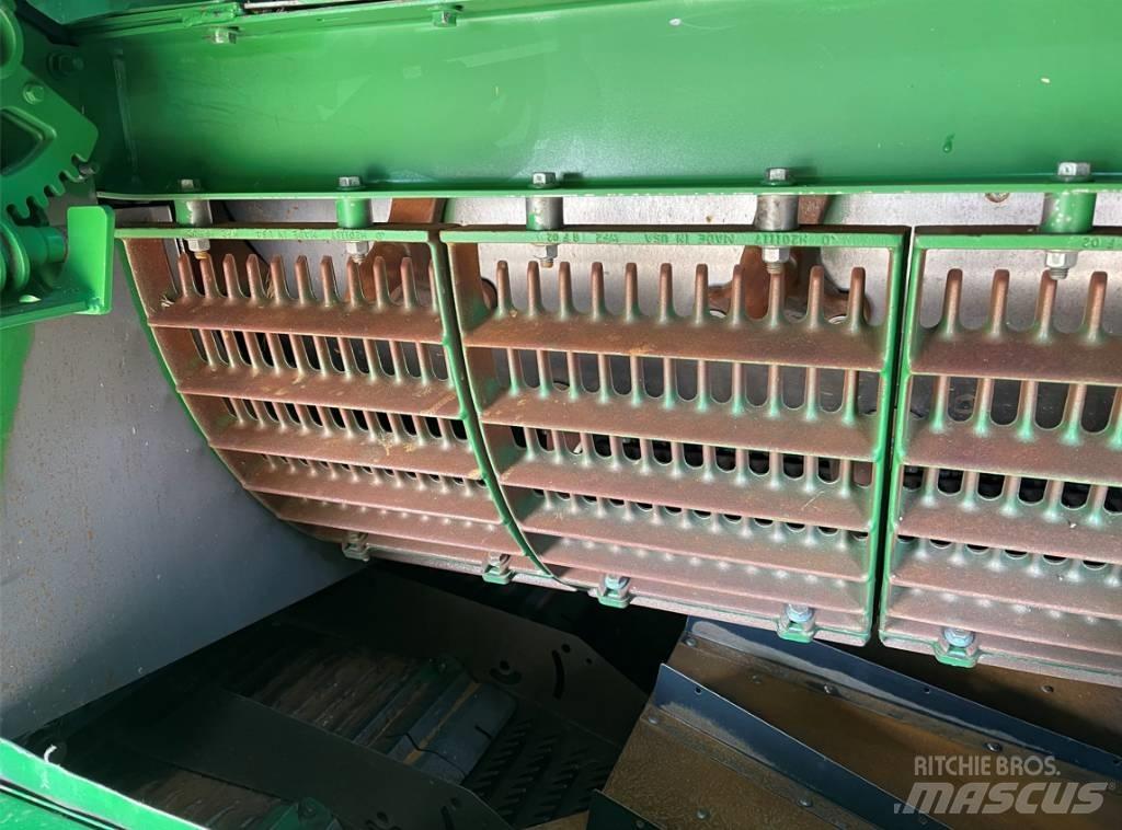 John Deere S 680 Maaidorsmachines