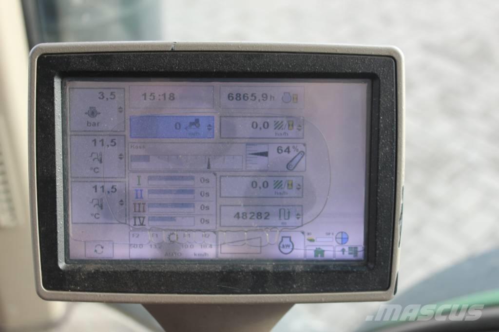 John Deere 8260 R Tractoren