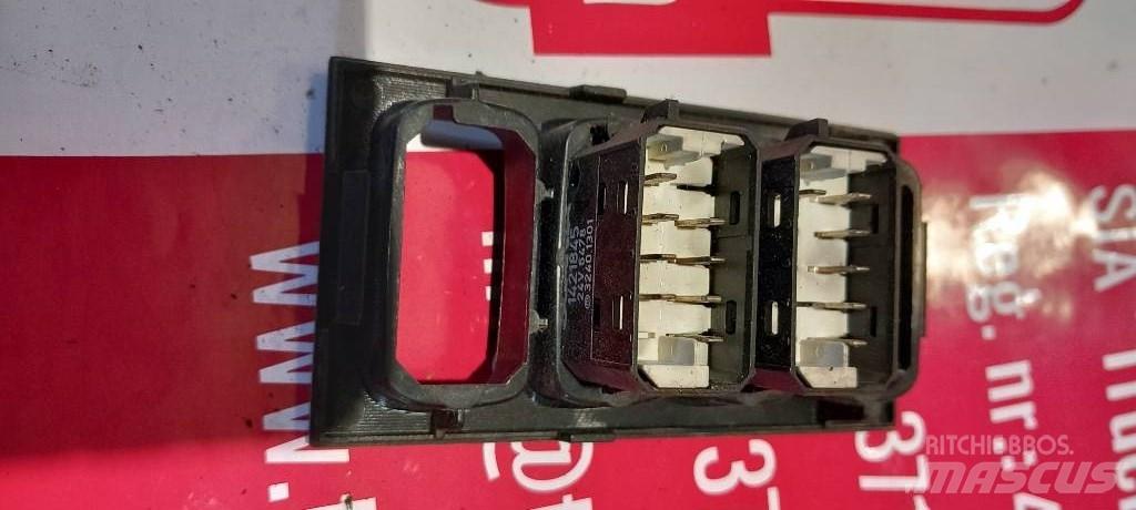 Scania R 440.   1421845 Cabine en interieur