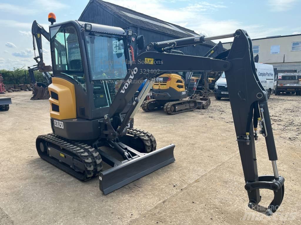 Volvo ECR 25 D Minigraafmachines < 7t