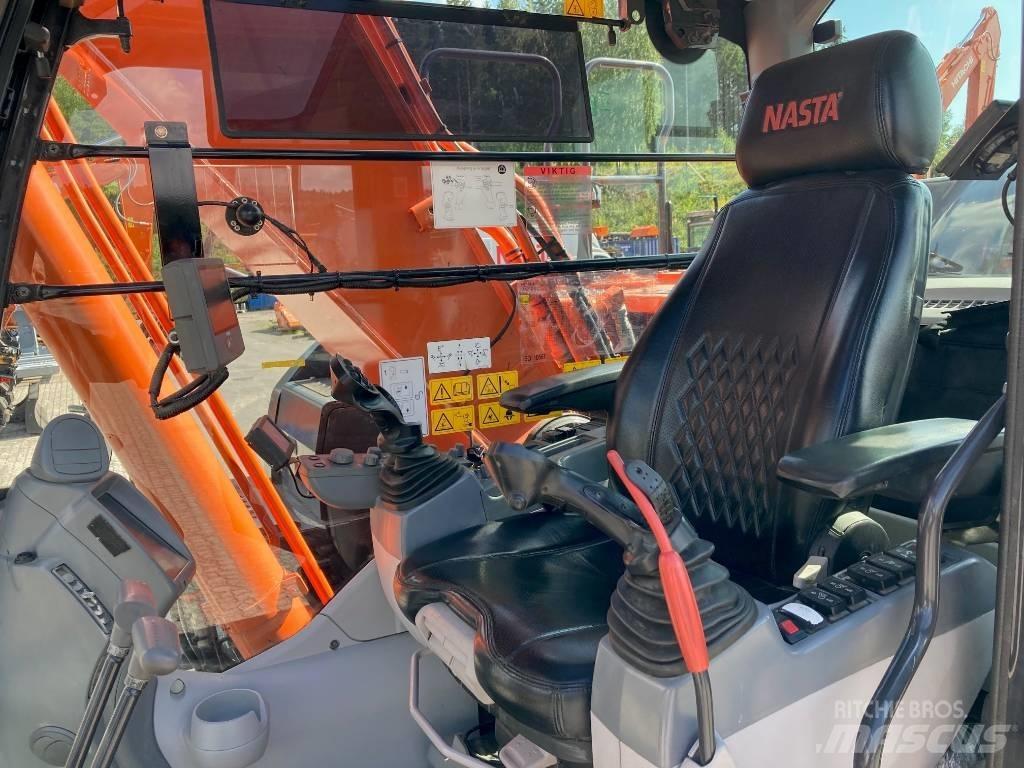 Hitachi ZX 210 LC-6 Rupsgraafmachines