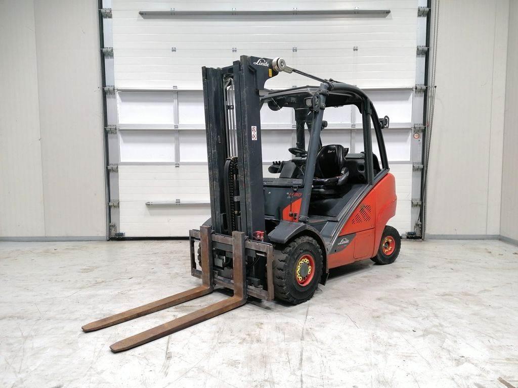 Linde H30T-02 LPG heftrucks