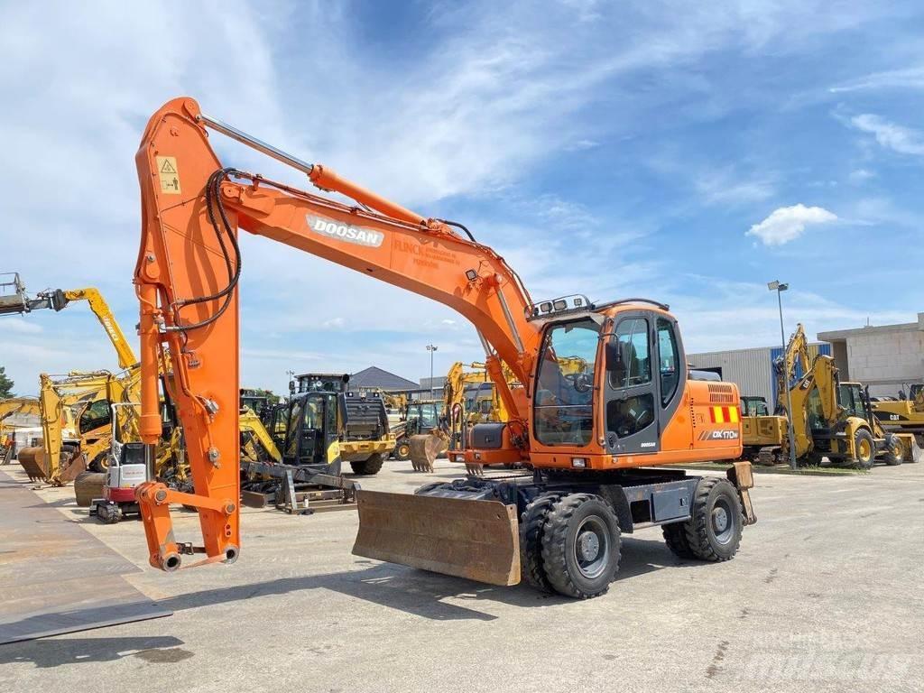 Doosan DX170W NVT Wielgraafmachines