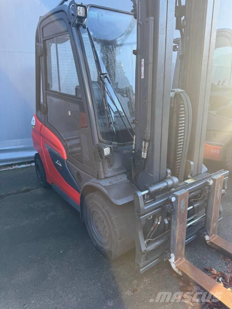 Linde H30D-01 Diesel heftrucks