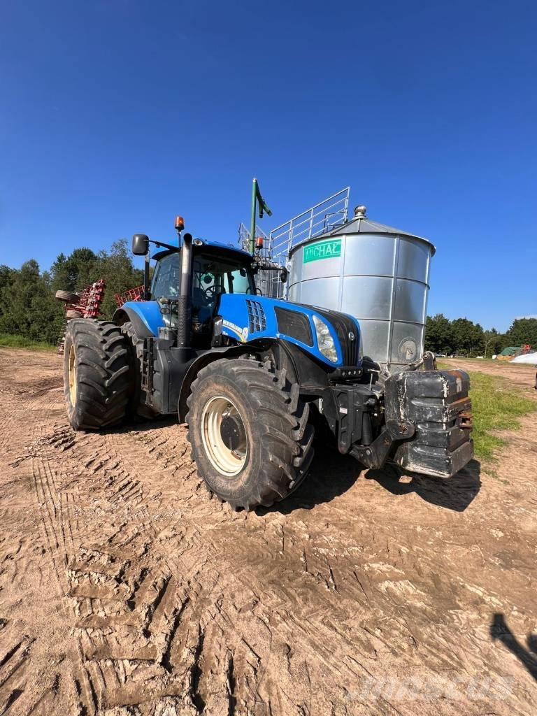New Holland T8.360 Tractoren