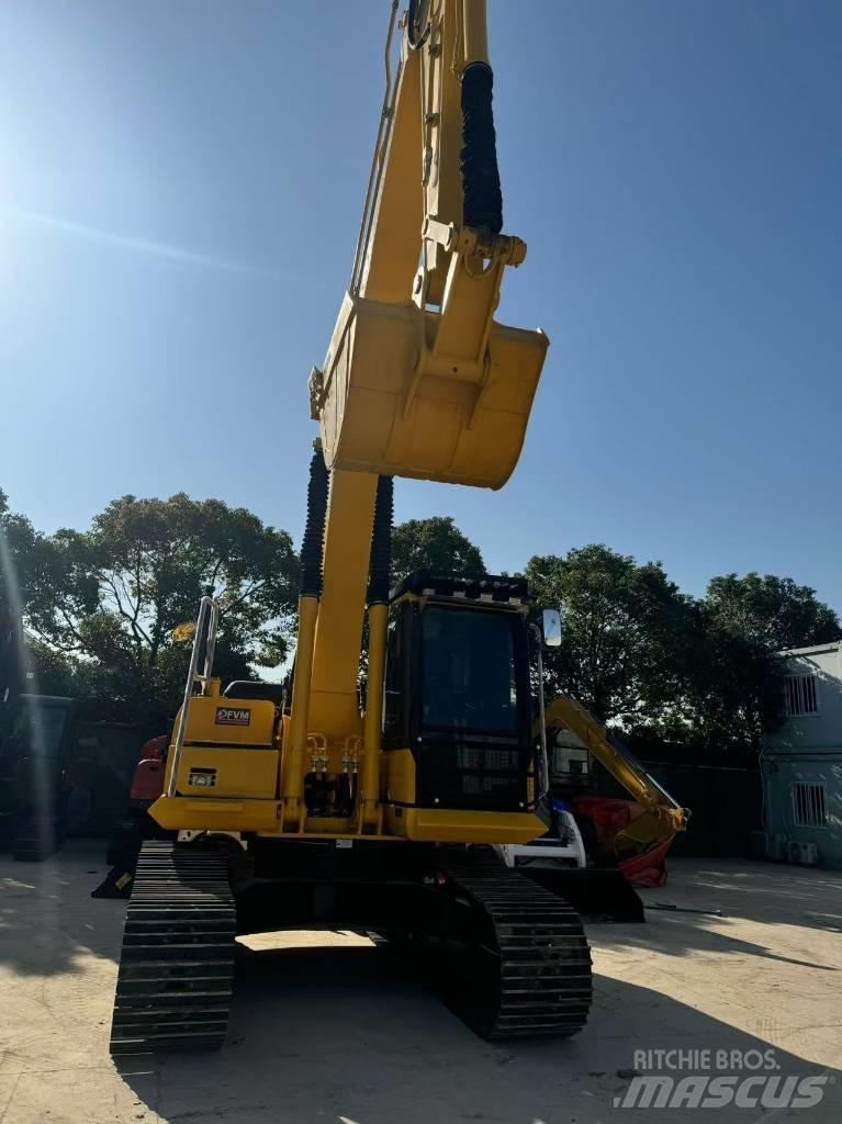 Komatsu PC 200-8 Rupsgraafmachines