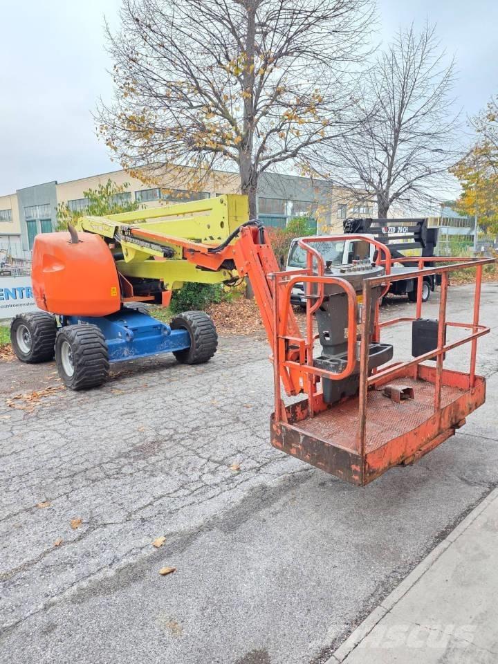 JLG 450 AJ Knikarmhoogwerkers