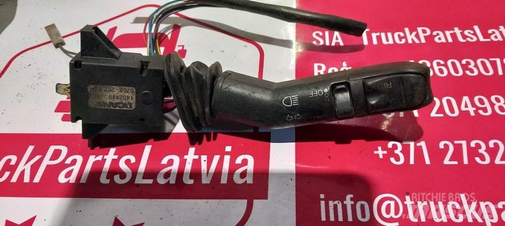 Scania 124.    1402449 Cabine en interieur