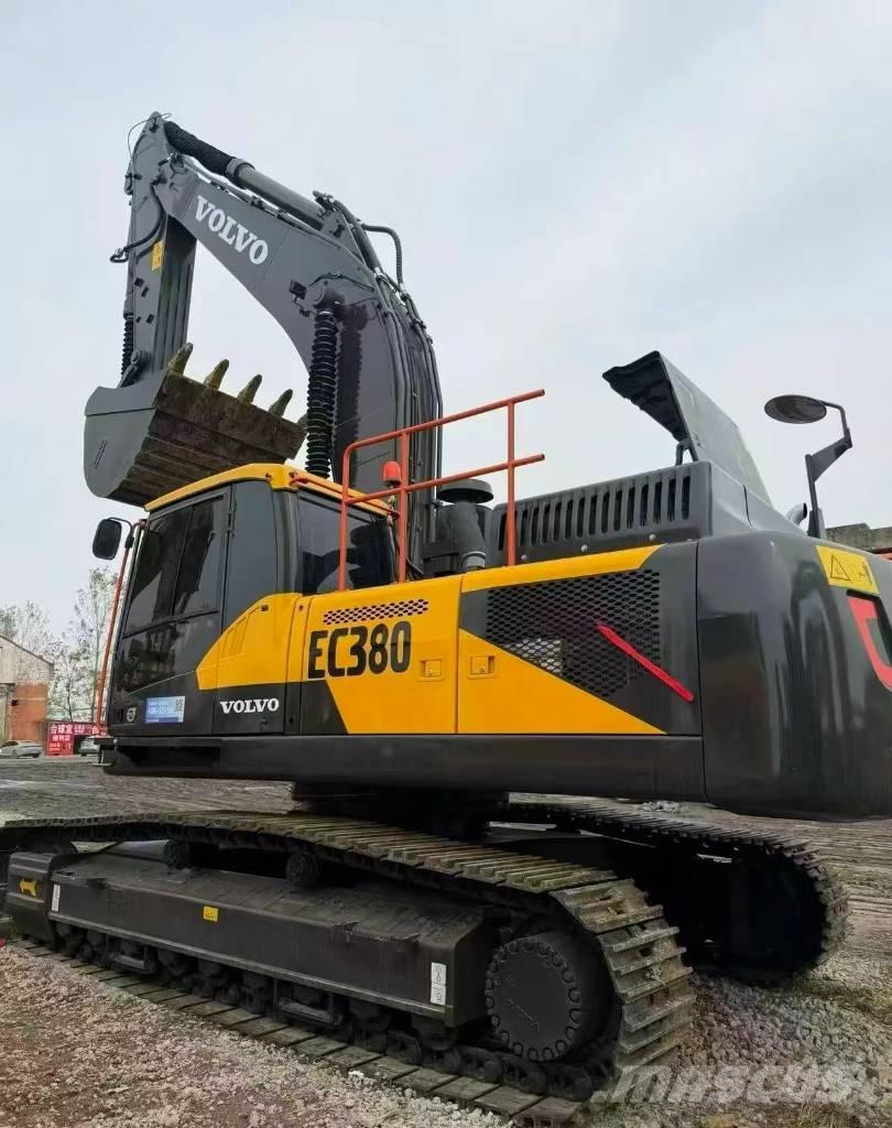 Volvo EC 380 Rupsgraafmachines