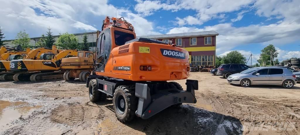 Doosan DX 160 W Wielgraafmachines