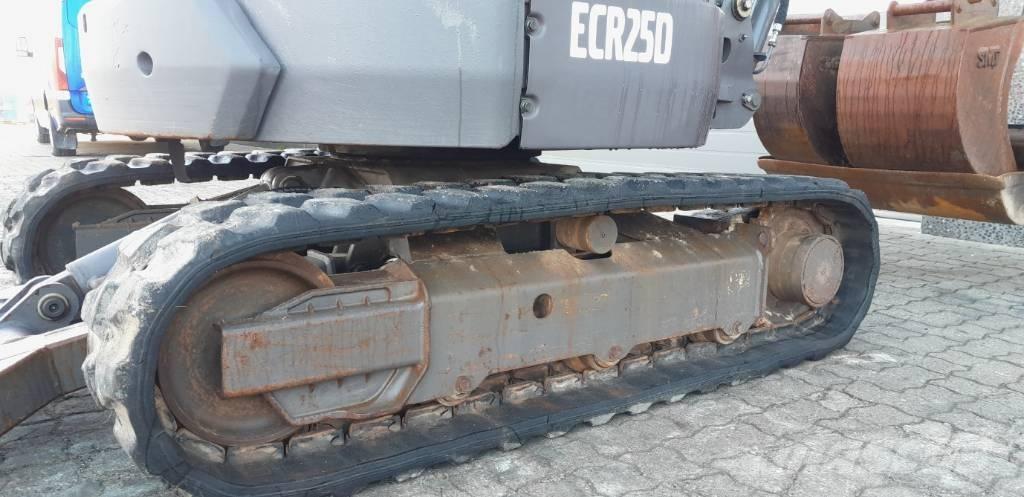Volvo ECR 25 D Minigraafmachines < 7t
