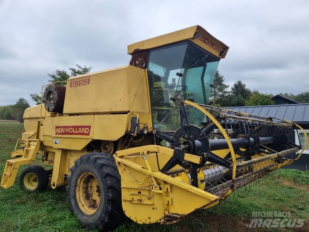 New Holland 8050 Maaidorsmachines