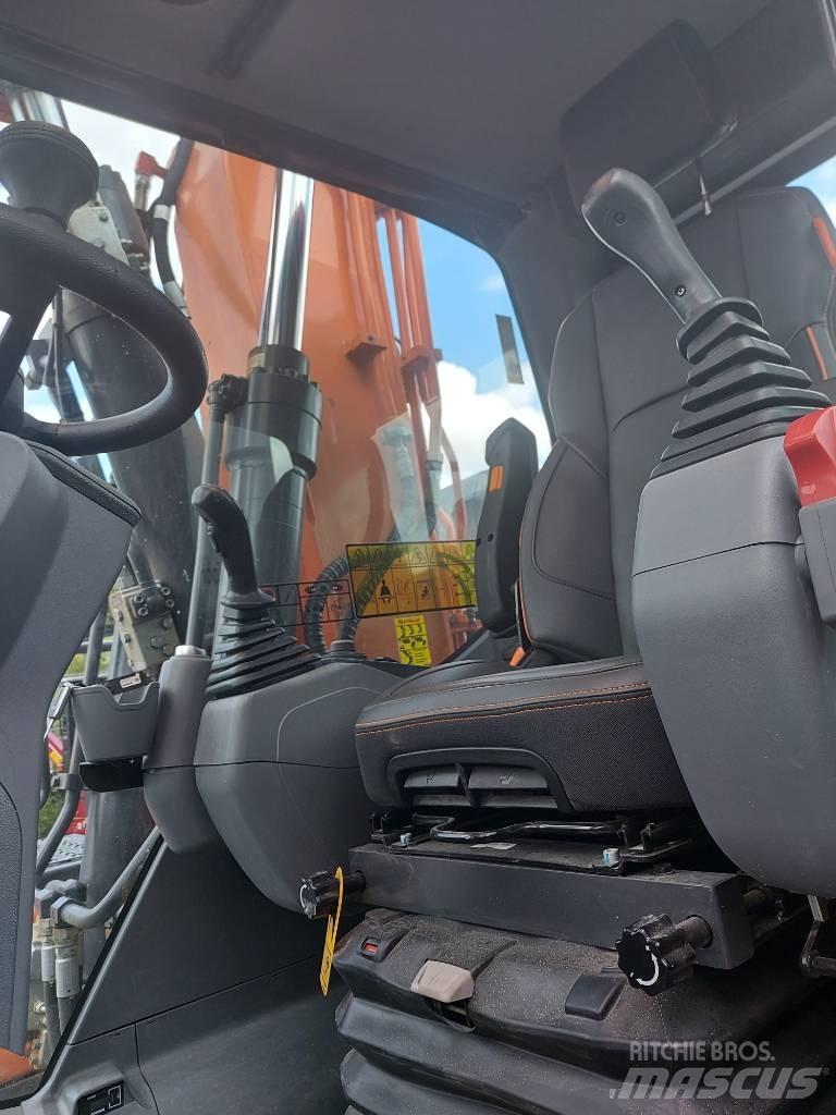 Develon DX 170 W-7 Wielgraafmachines