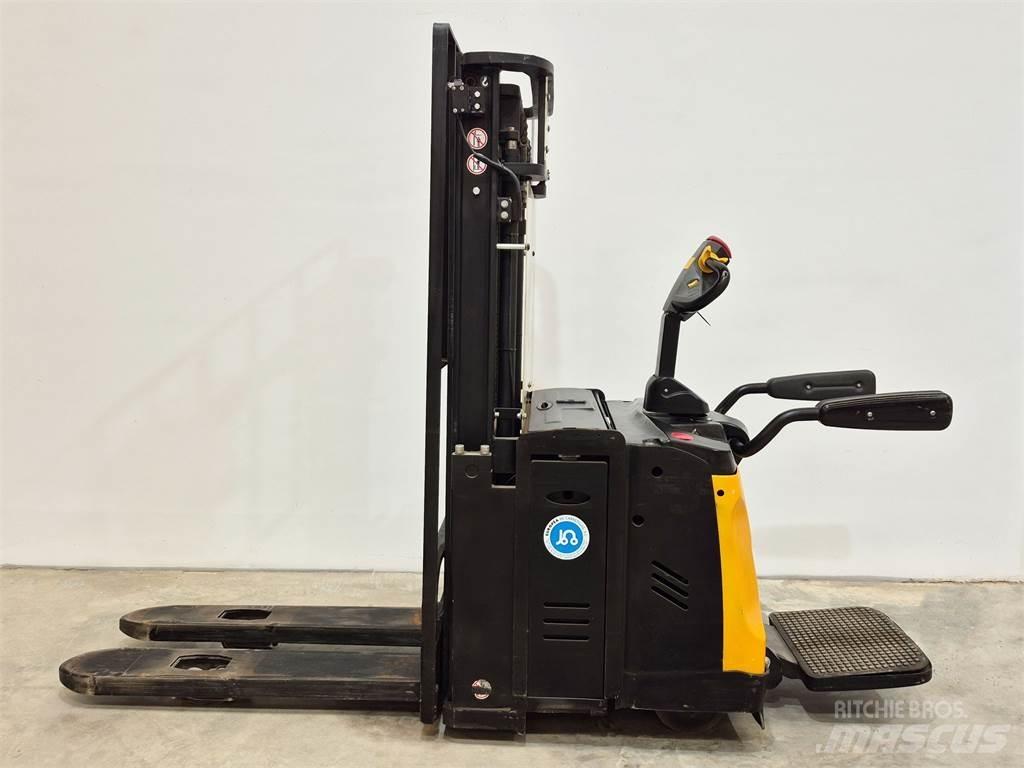  ES16 RSiL Litio Pallettruck met meerij platform