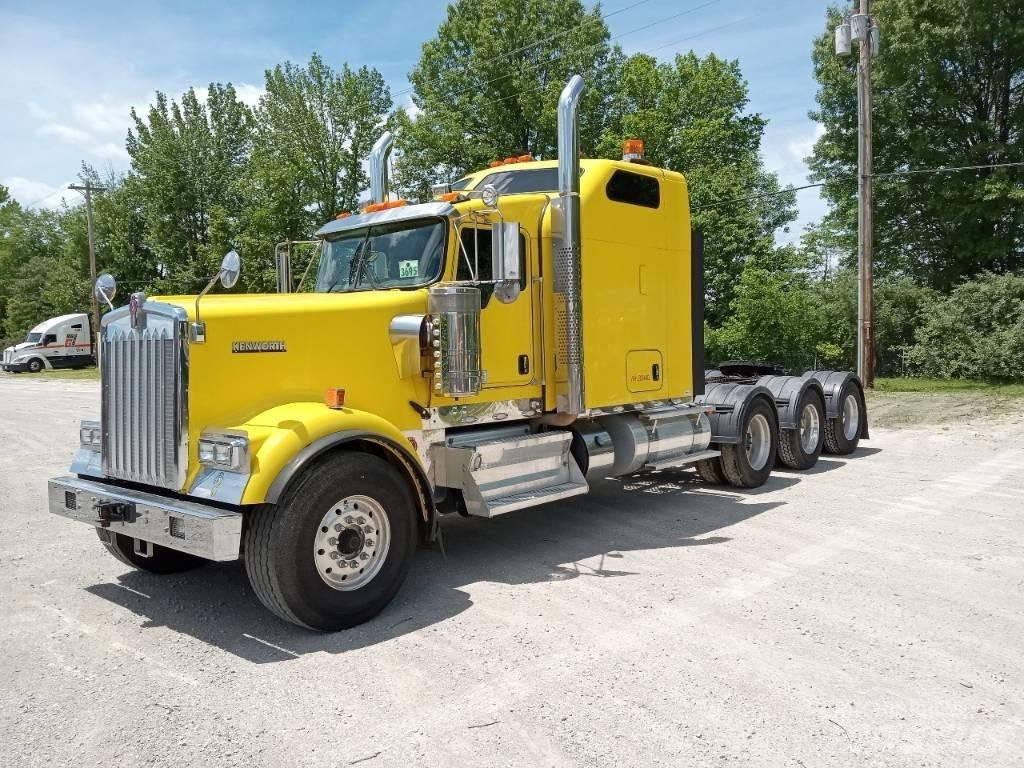 Kenworth W 900 Trekkers