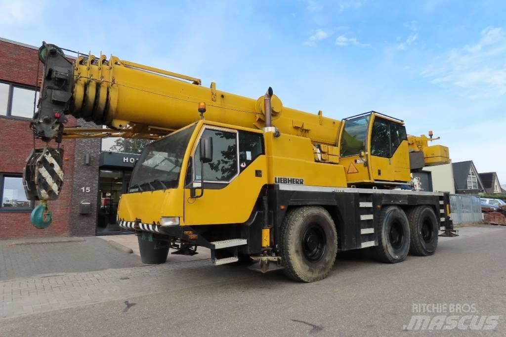 Liebherr LTM 1055-1 Kranen voor alle terreinen