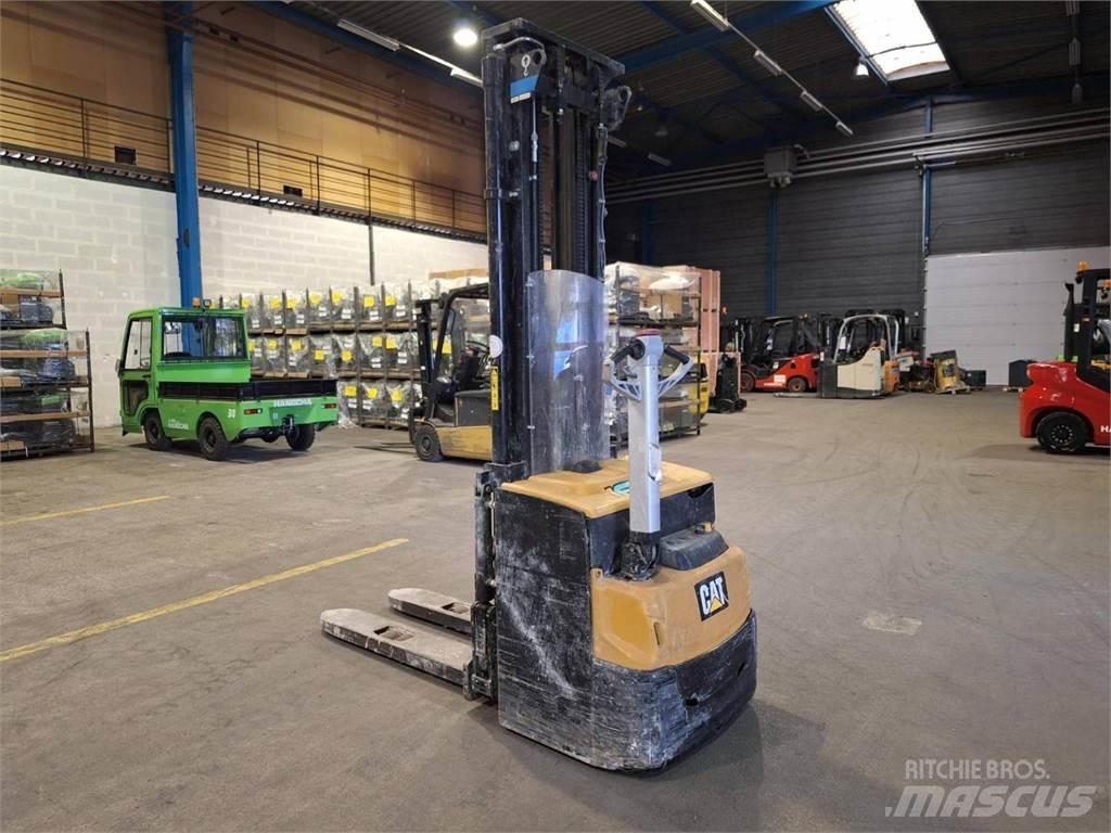 CAT NSP16N2 Meeloop stapelaar