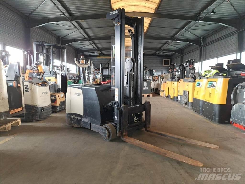 Crown SHC5540 Meeloop stapelaar