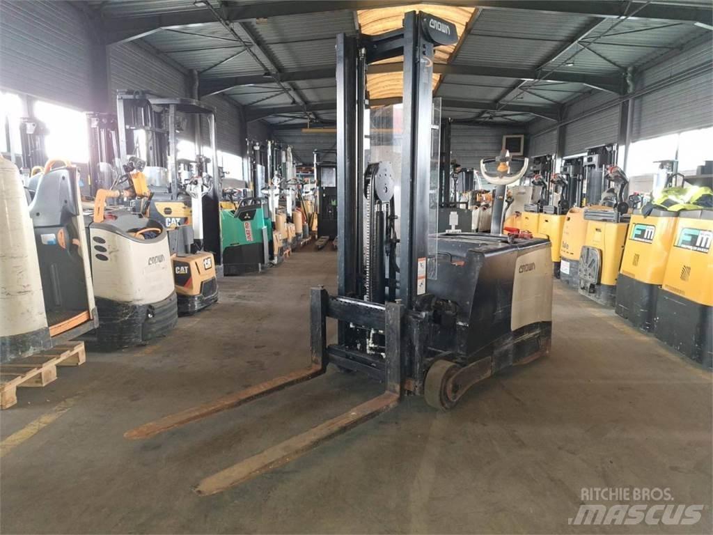 Crown SHC5540 Meeloop stapelaar