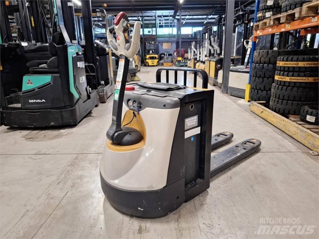 Crown WP3080 Meeloop stapelaar