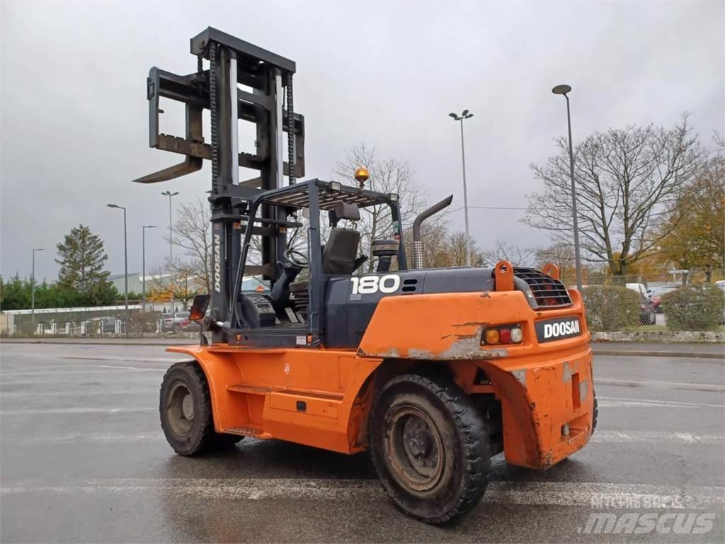 Doosan D1808-S Heftrucks overige