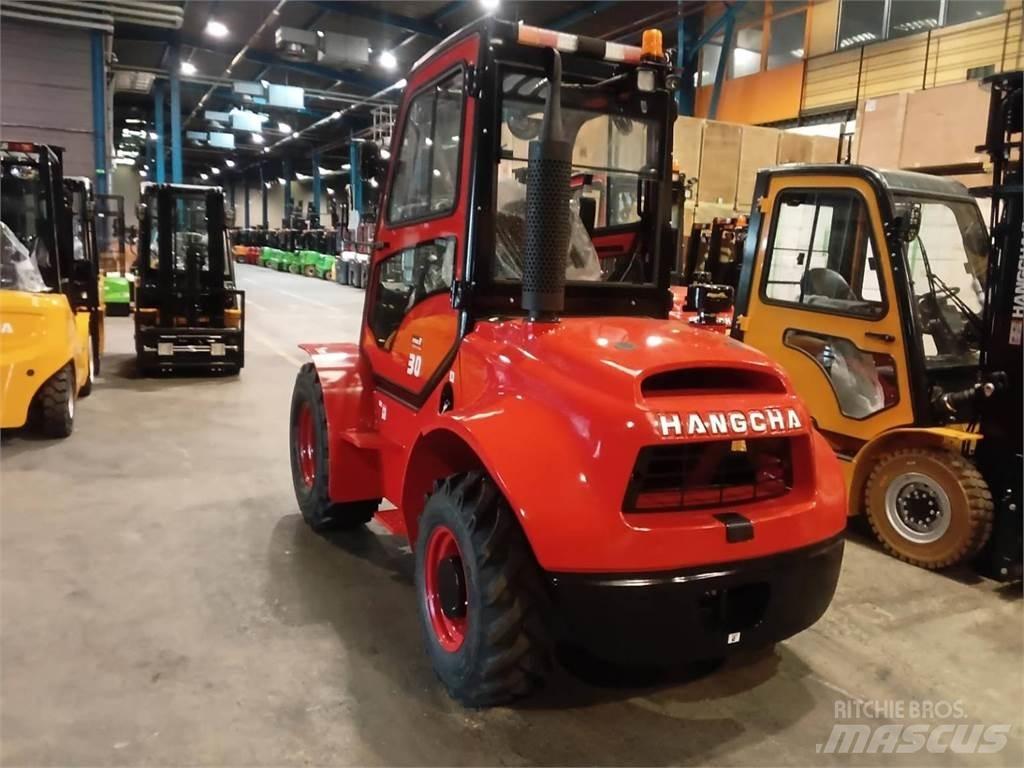 Hangcha TT30-4 Vorkheftruck voor zwaar terrein