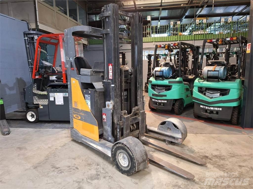 OMG NEOS 16SE Reachtruck voor hoog niveau