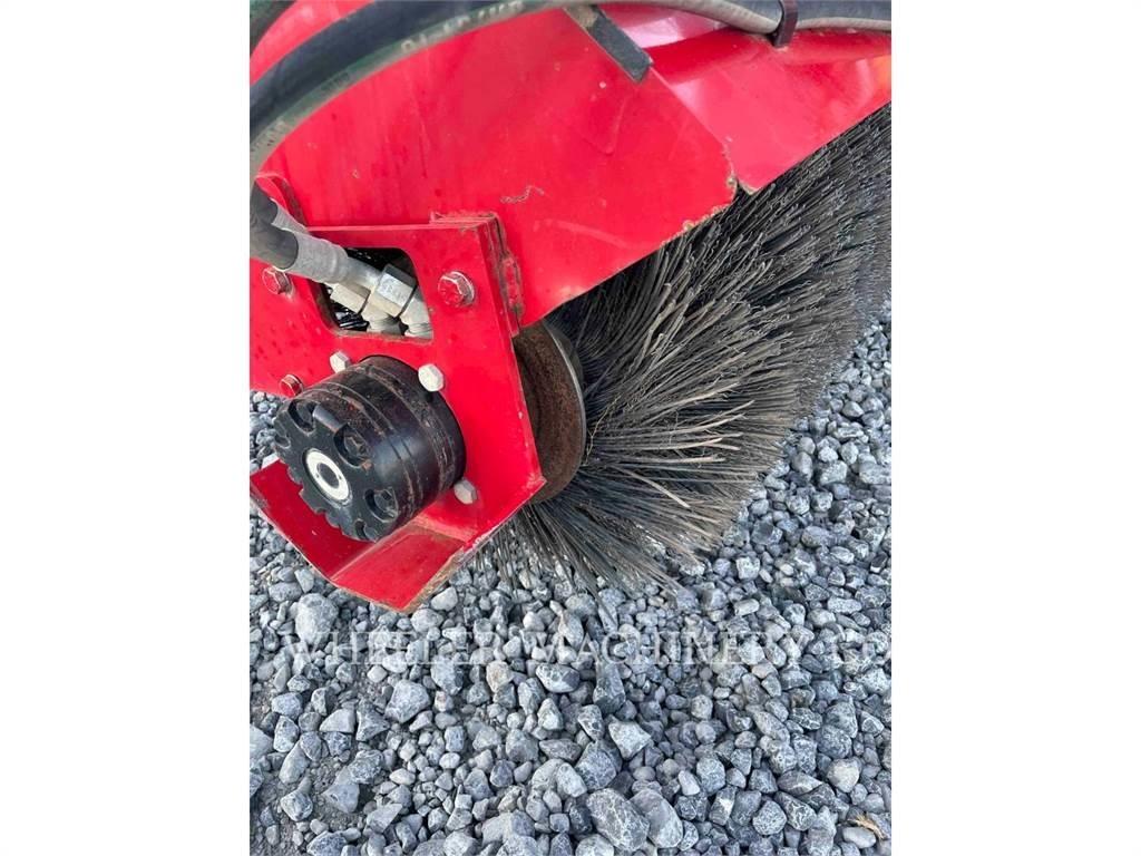 Broce BROOM 3 Veegmachines