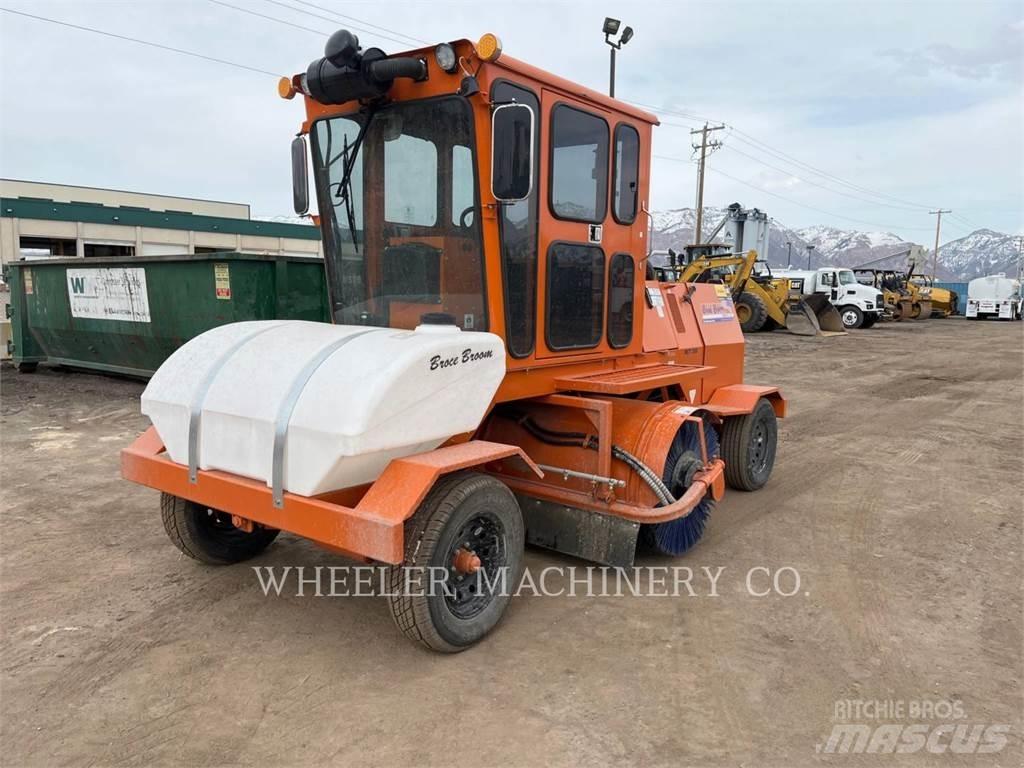 Broce BROOM 4 Veegmachines