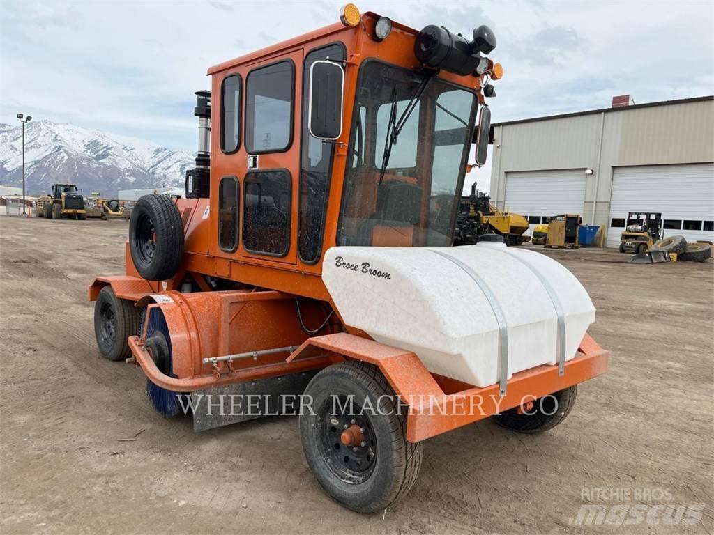Broce BROOM 4 Veegmachines