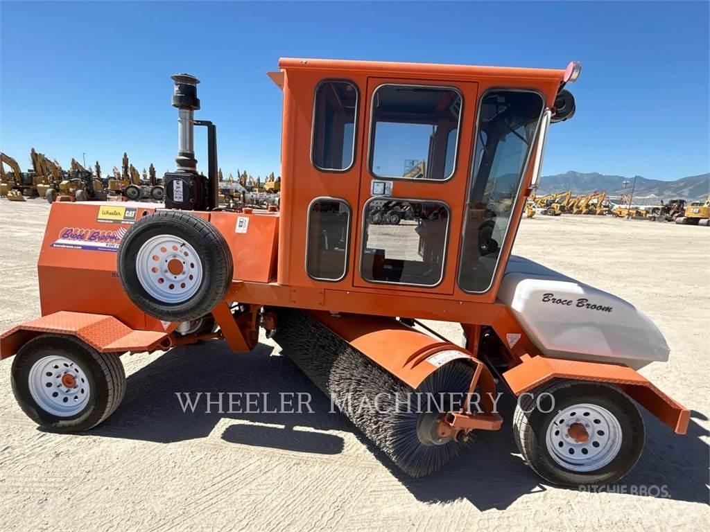 Broce BROOM 4 Veegmachines