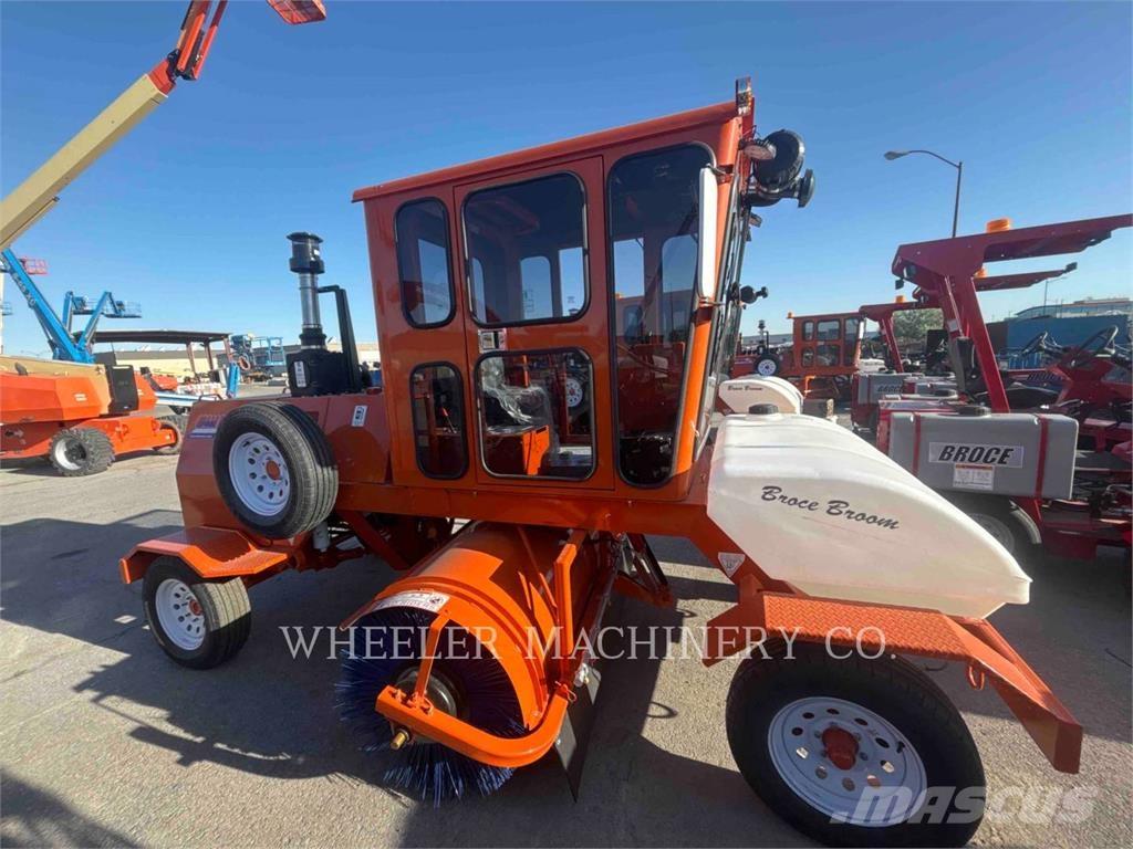 Broce BROOM 4 Veegmachines