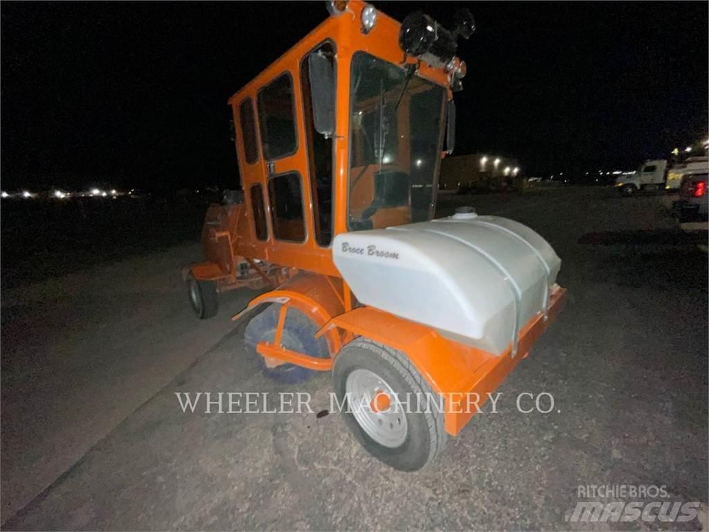 Broce BROOM 4 Veegmachines