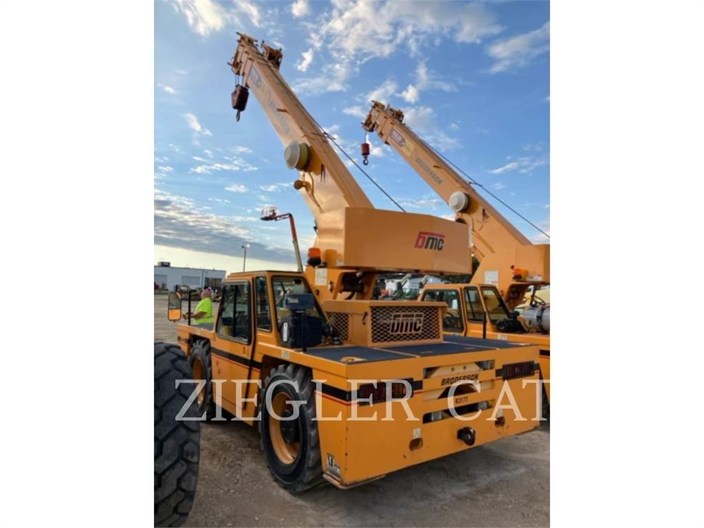 Broderson CRANE IC2003H Kranen voor alle terreinen