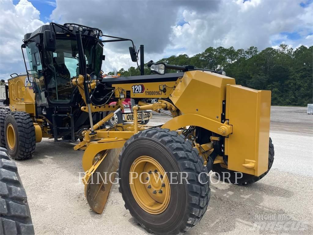 CAT 120 AWD CS Graders