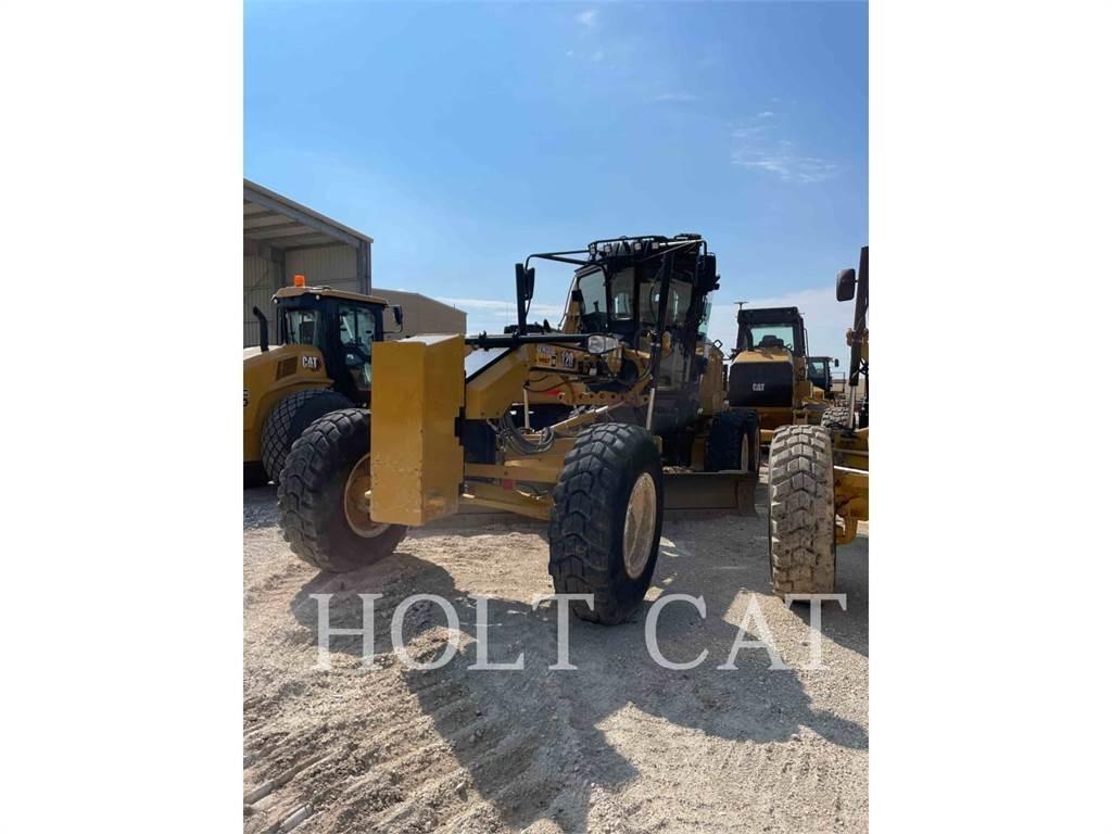 CAT 120 JOY Graders