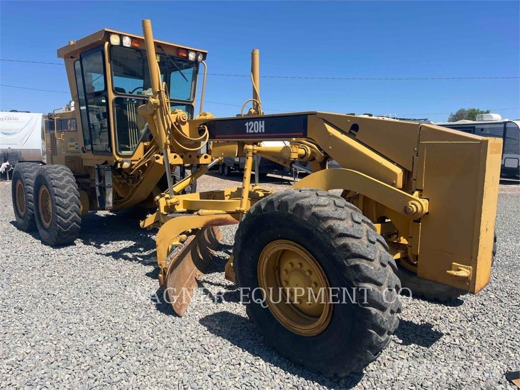 CAT 120H Graders