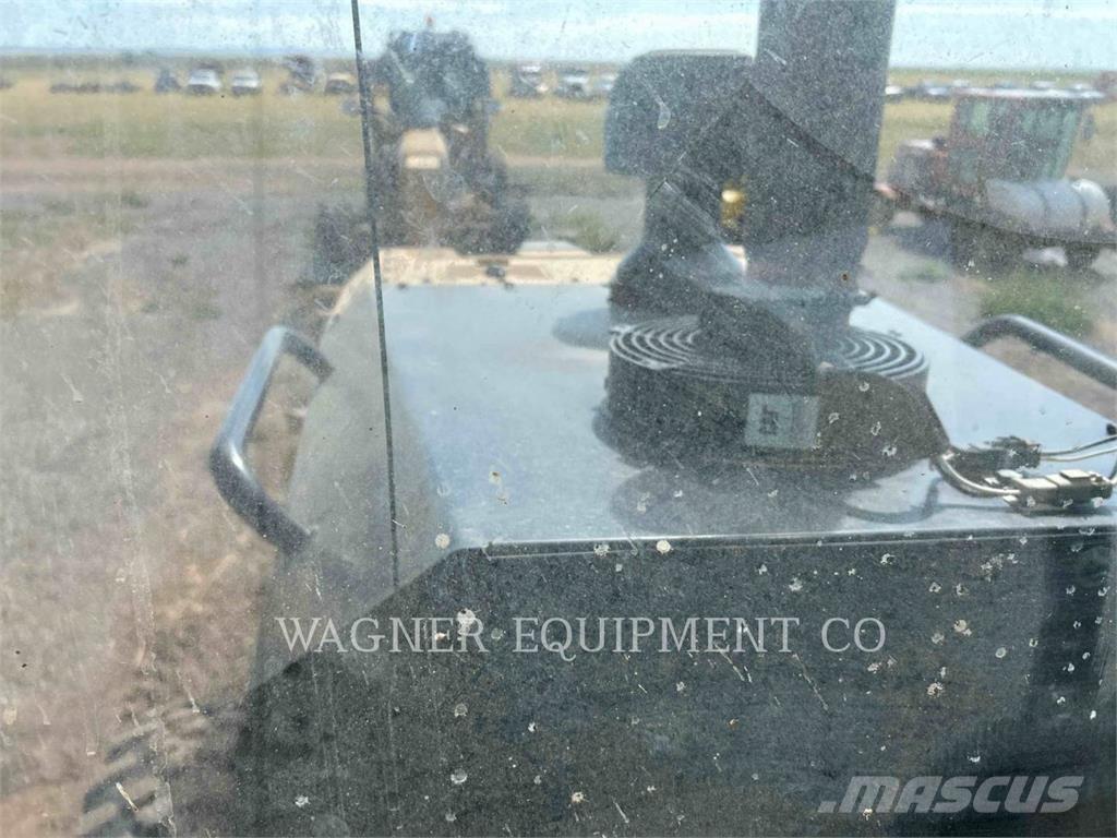 CAT 120M2 AWD Graders