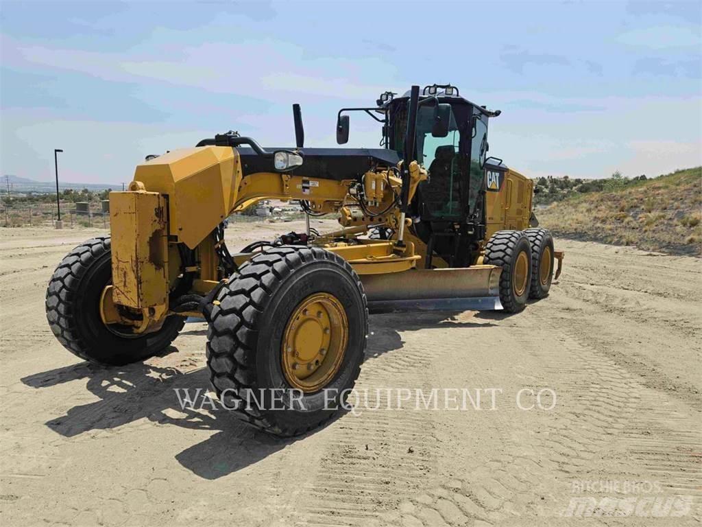 CAT 120M2AWD Graders
