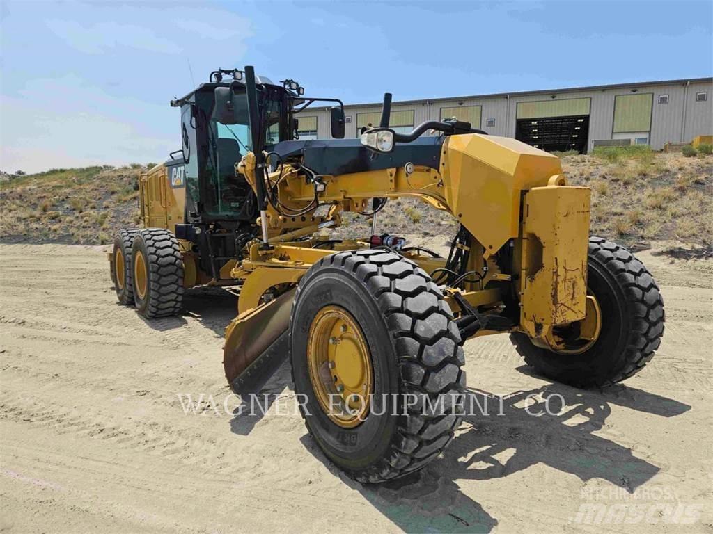 CAT 120M2AWD Graders