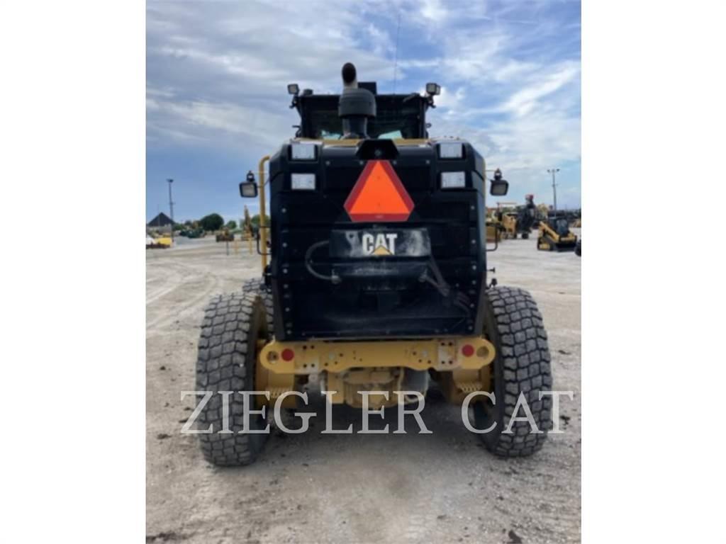 CAT 12M2 Graders