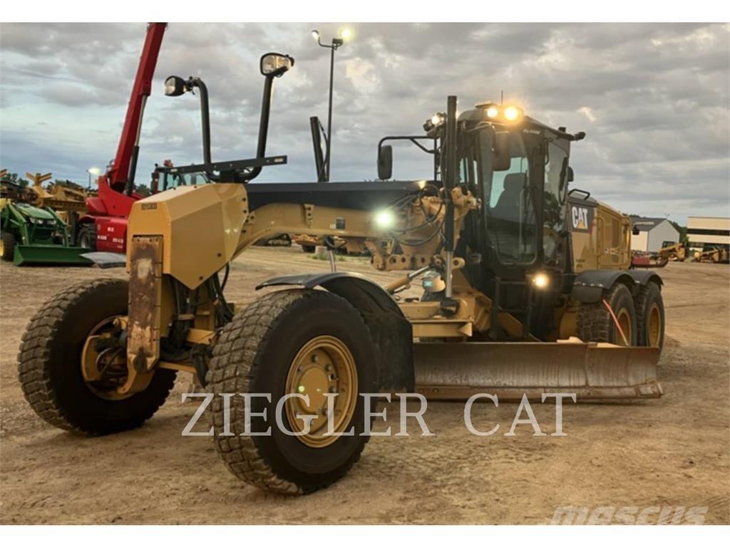 CAT 12M2AWD Graders